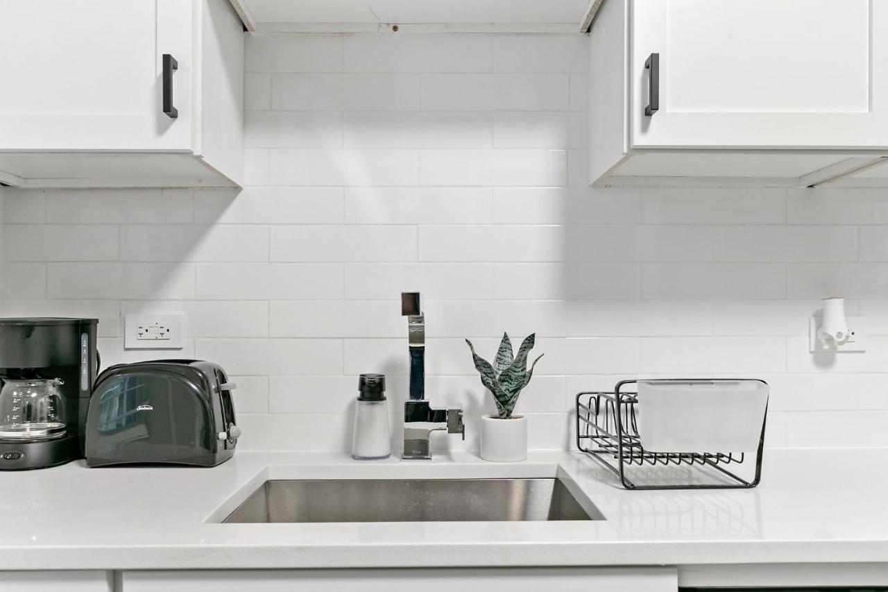 2Br Comfy And Stylish Apt In West Town - Erie 1R Chicago Exteriér fotografie