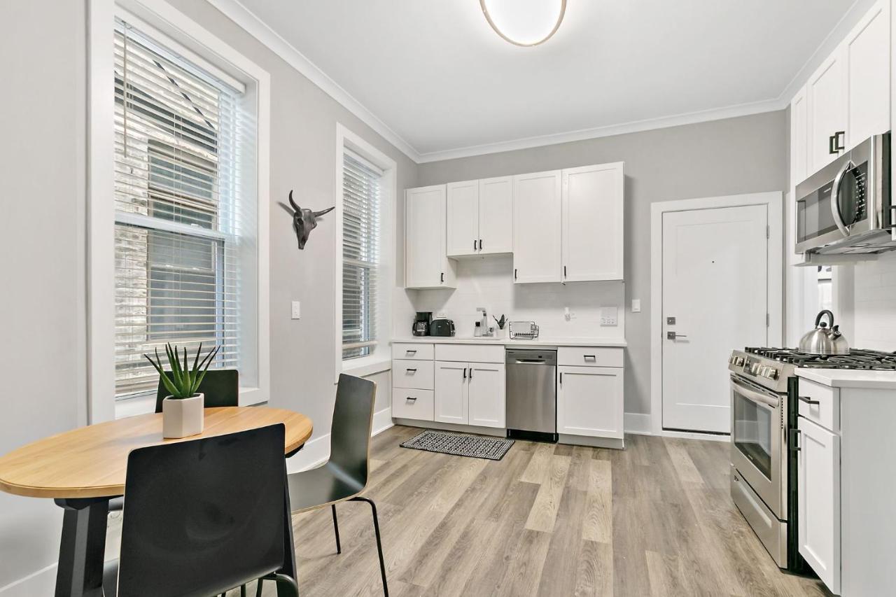 2Br Comfy And Stylish Apt In West Town - Erie 1R Chicago Exteriér fotografie